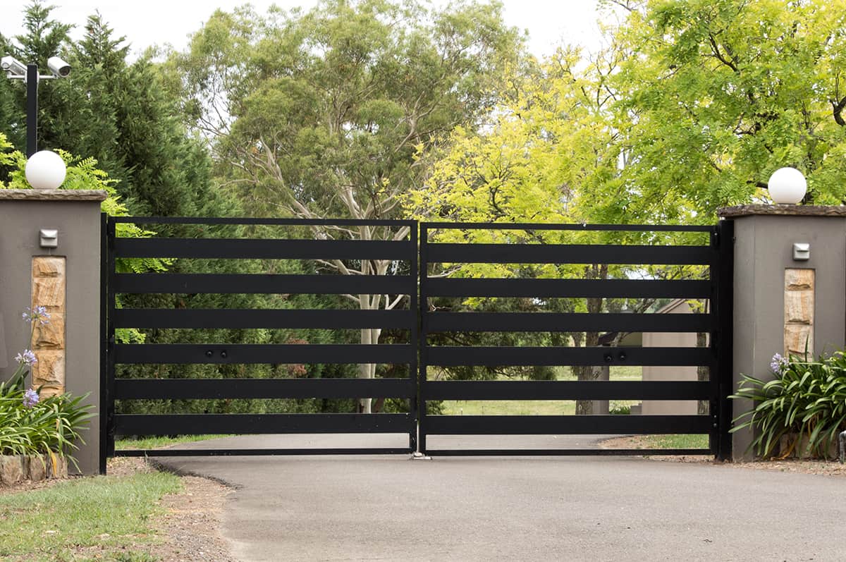 Standard Size of an Entrance Gate