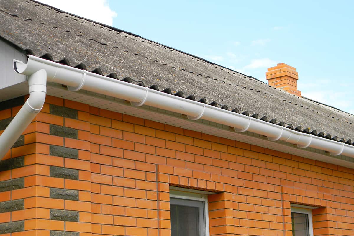 What Color Gutters for a Brick House