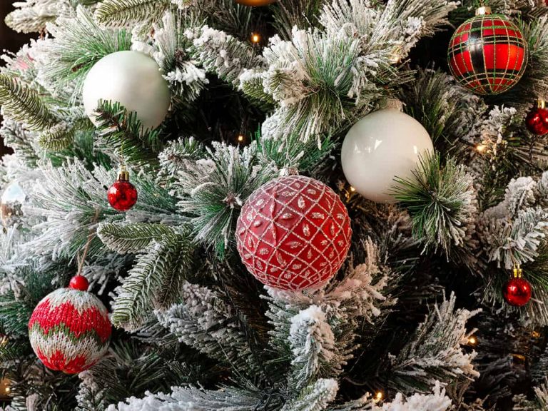 Ornament Sizes and Guidelines (with Drawings) Homenish