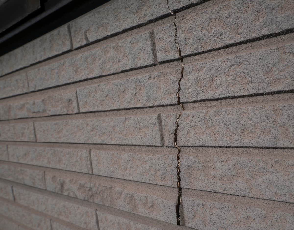 Exterior siding cracking