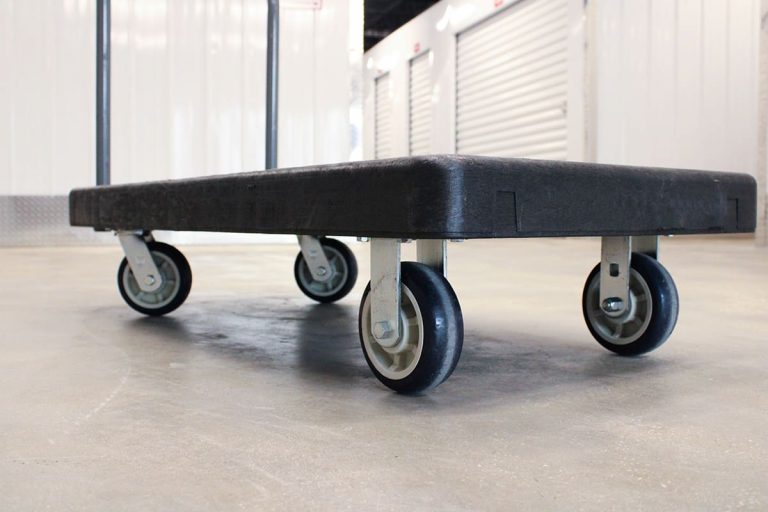 How to Move Heavy Furniture on Carpet (8 Effective Ways) Homenish