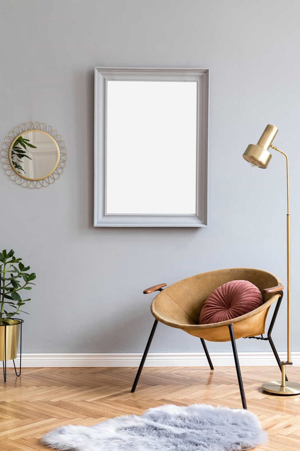 What Color Picture Frames Go With Gray Walls (6 Brilliant Options