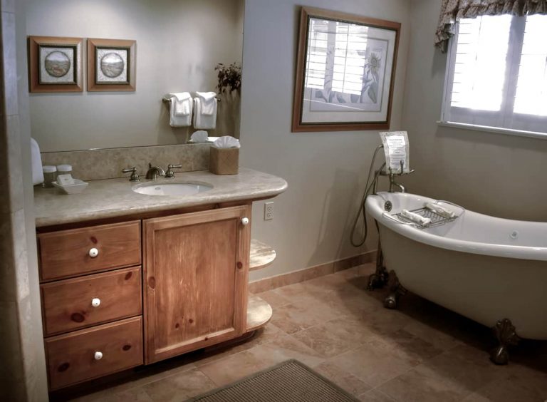 What is the Clawfoot Tub Sizes? Homenish