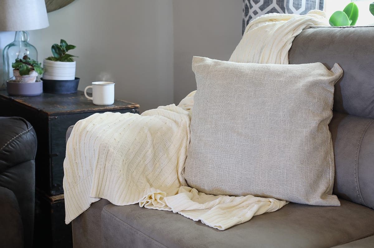 White Throw Blanket for A Gray Couch