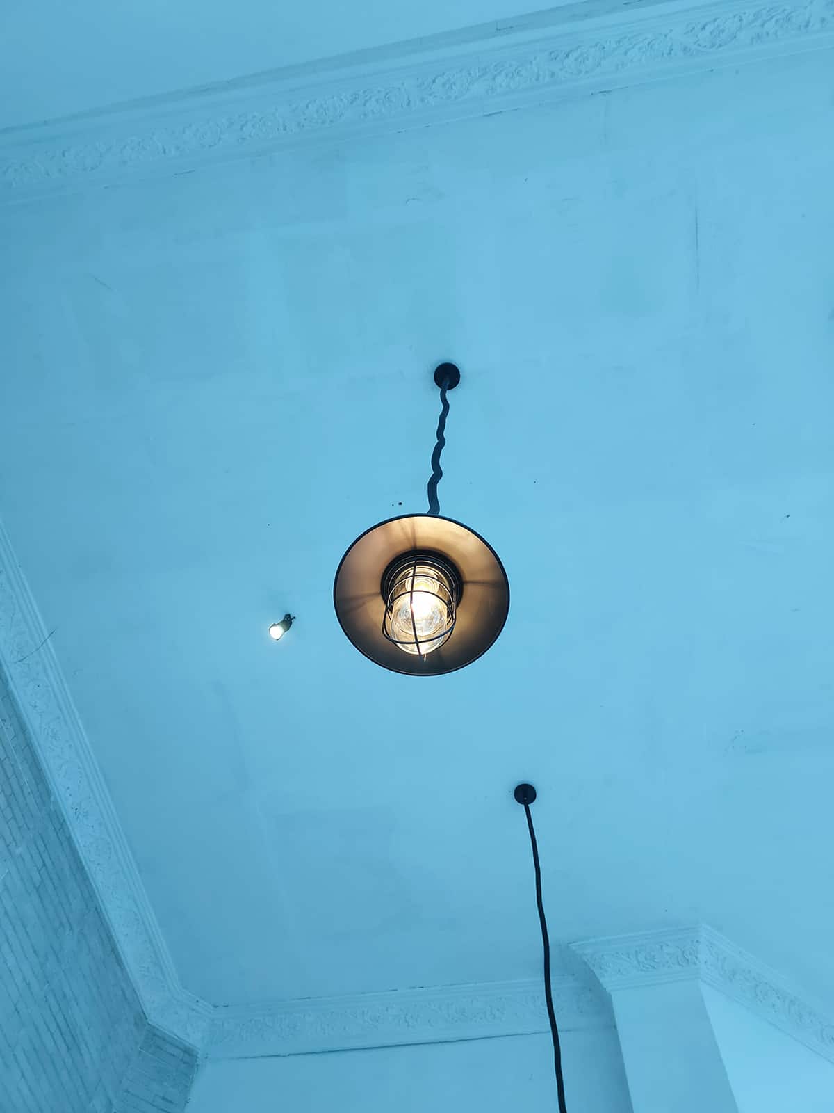 Sky blue Basement ceiling