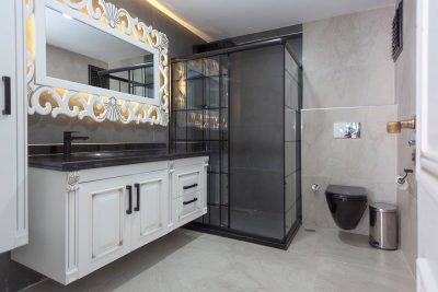 Do Frameless Shower Doors Leak?