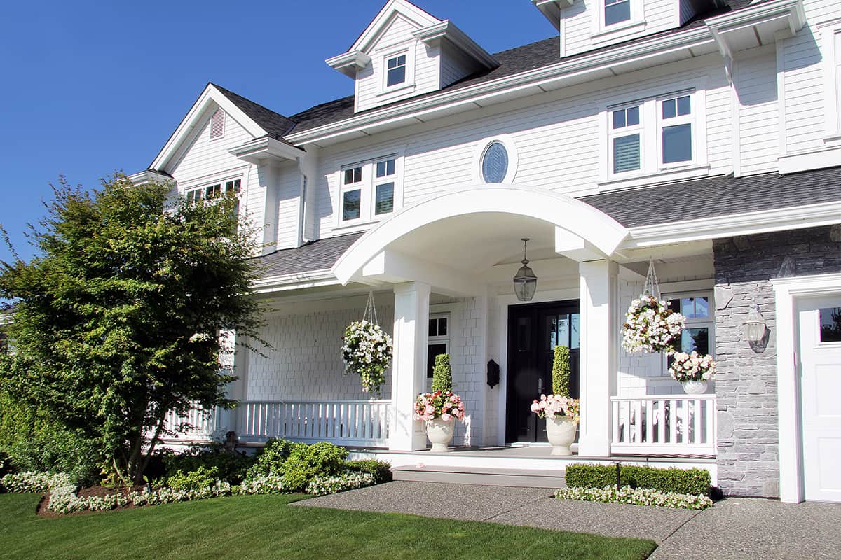 White and Gray Palettes for White House