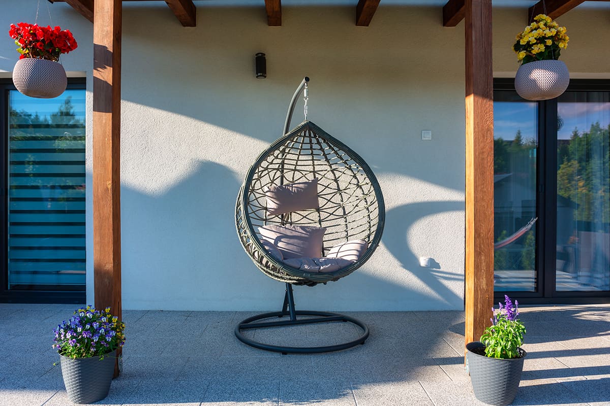 Hanging chair