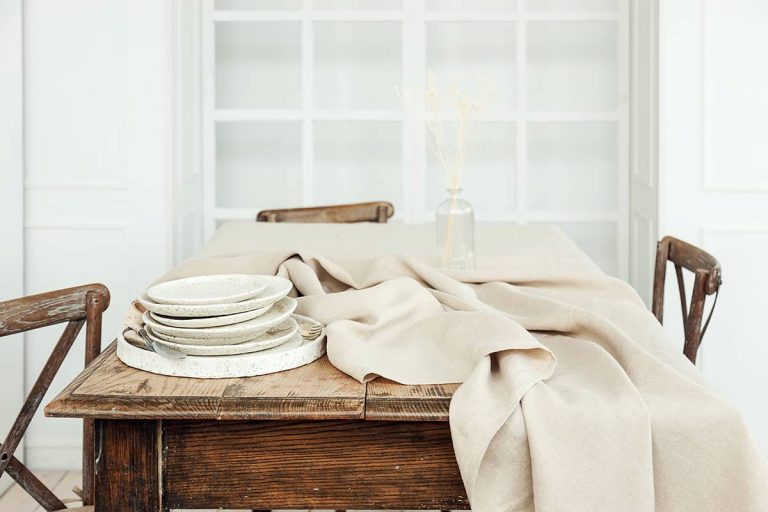 How to Keep the Tablecloth from Sliding Homenish