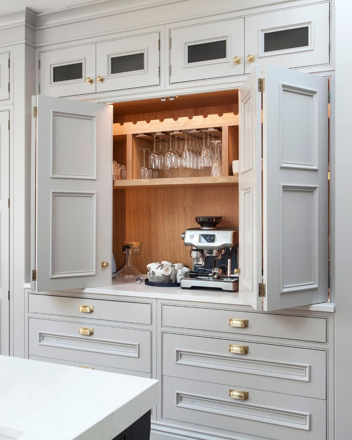 A Concealed Café