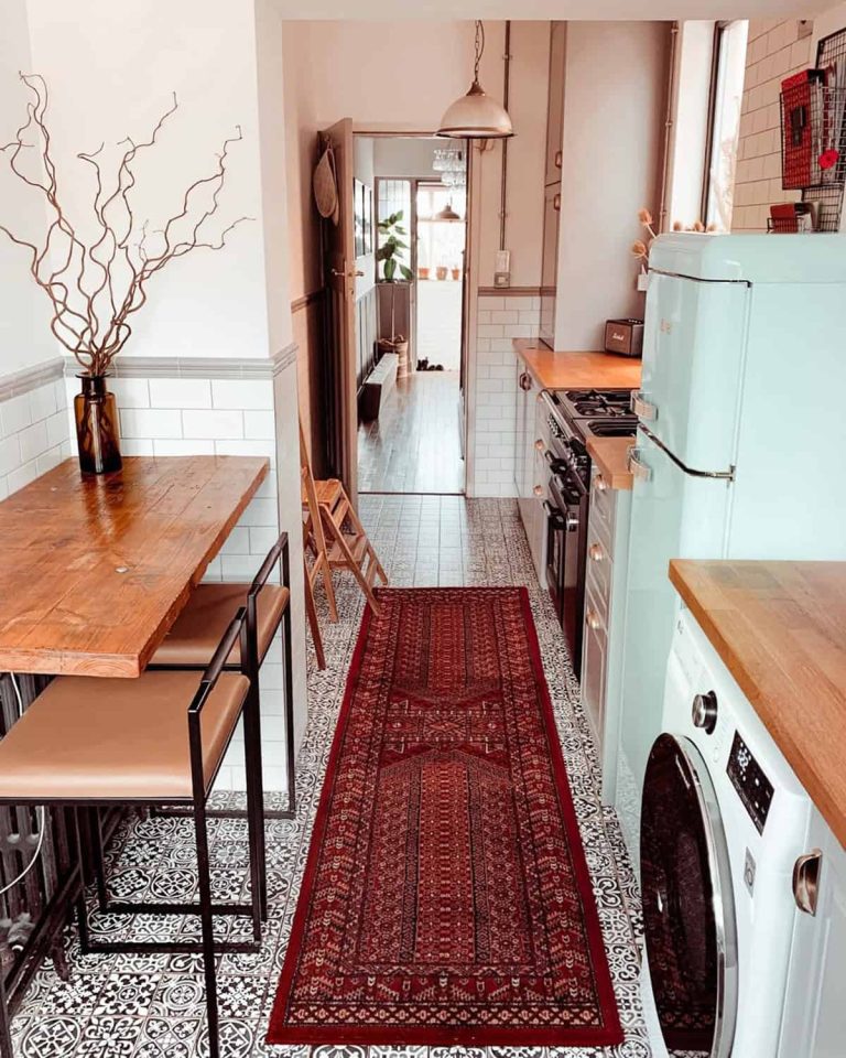 38 Narrow Kitchen Ideas You’ll Want to Steal