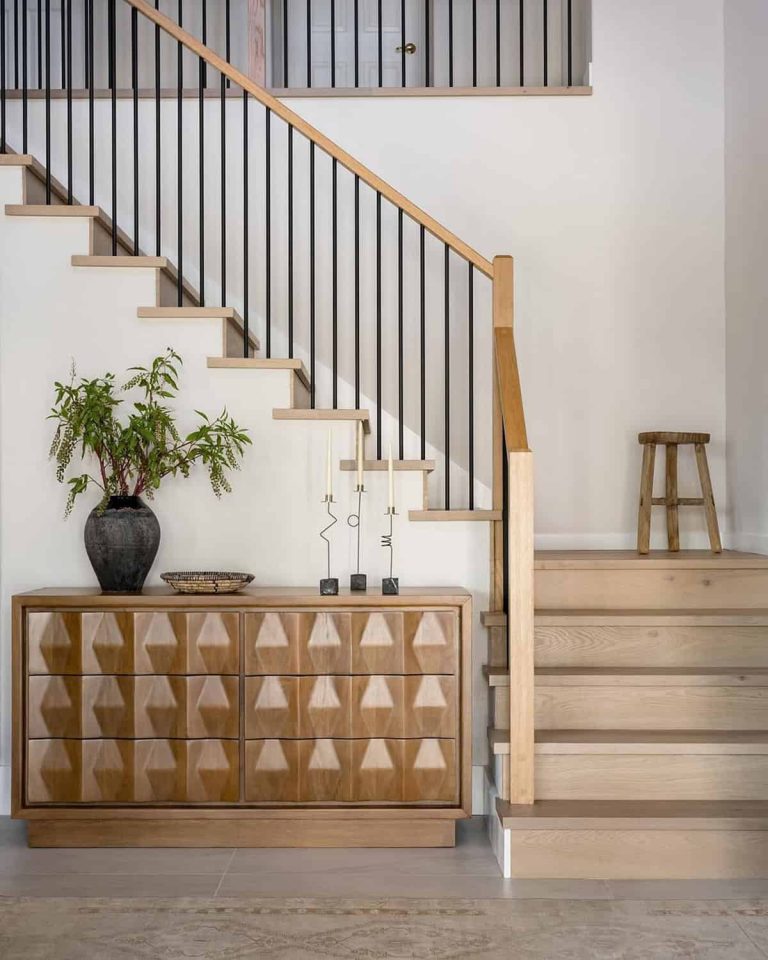 32 Stair Landing Ideas You'll Want to Try