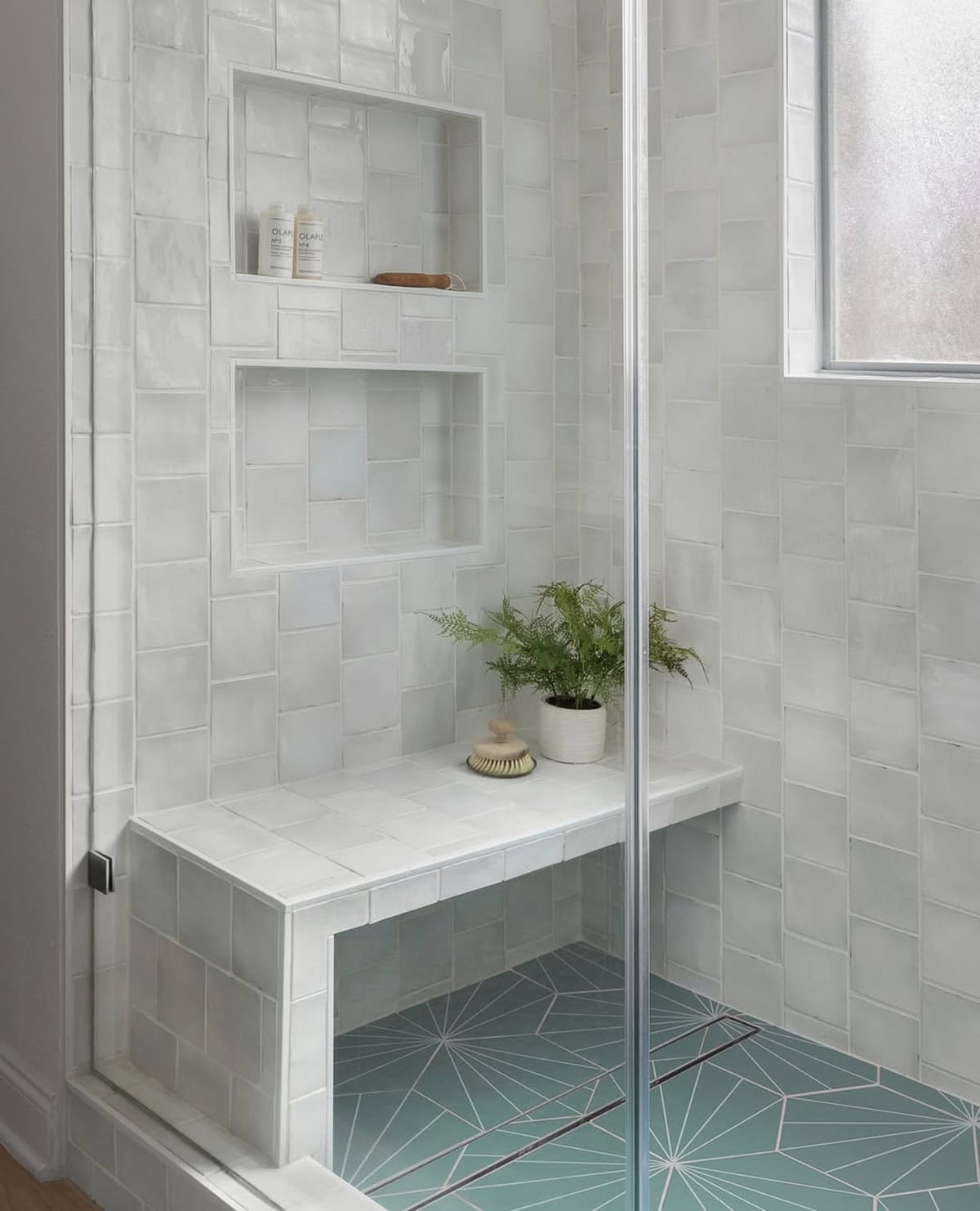 Cantilevered Shower Bench