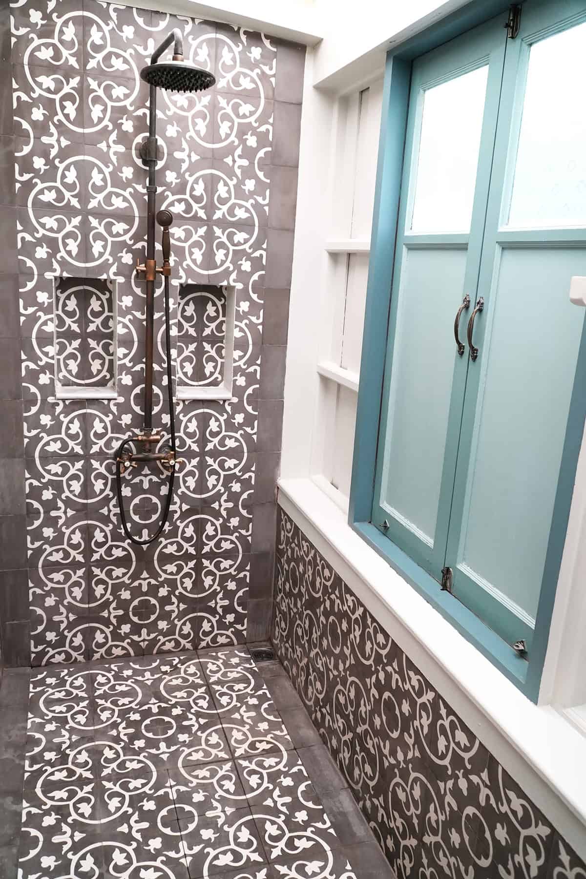 Classic Grey and White Patterned Tiles