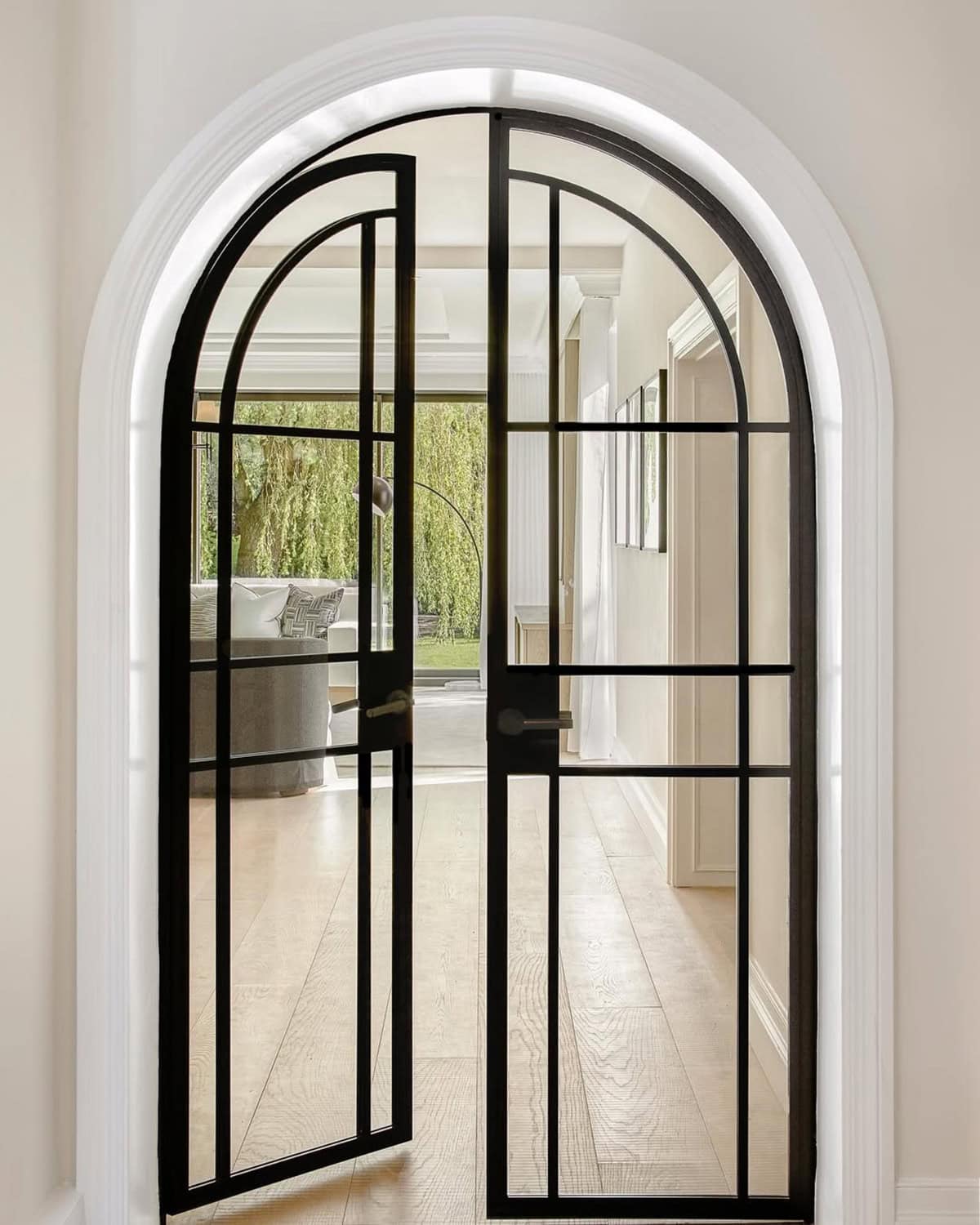 Glass Veils in Dark Frame