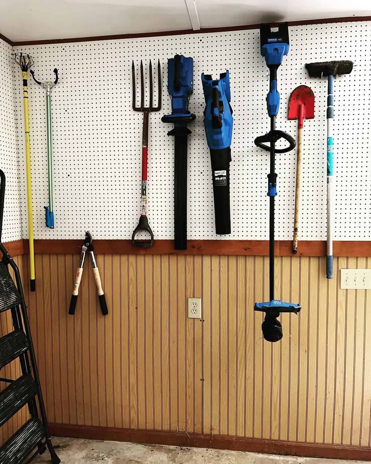 Hang Tools on Pegboards