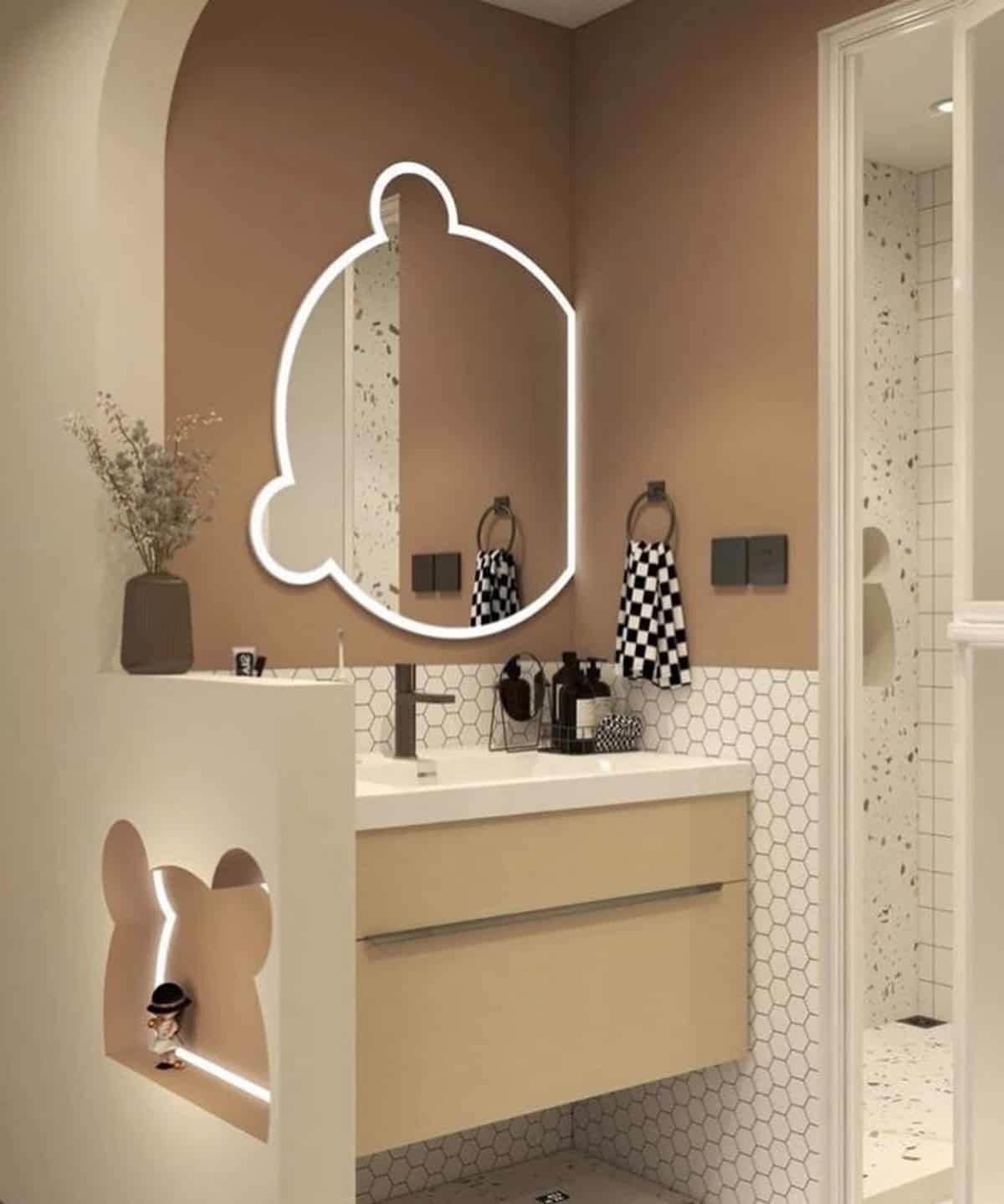 Playful Mirror