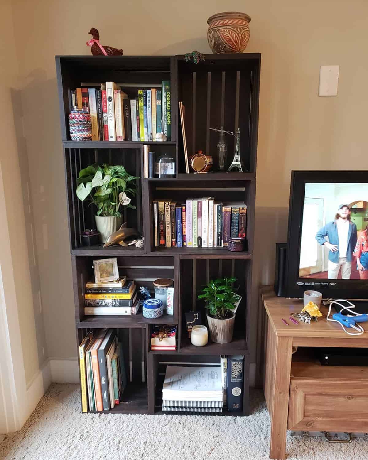 Simple Bookshelf