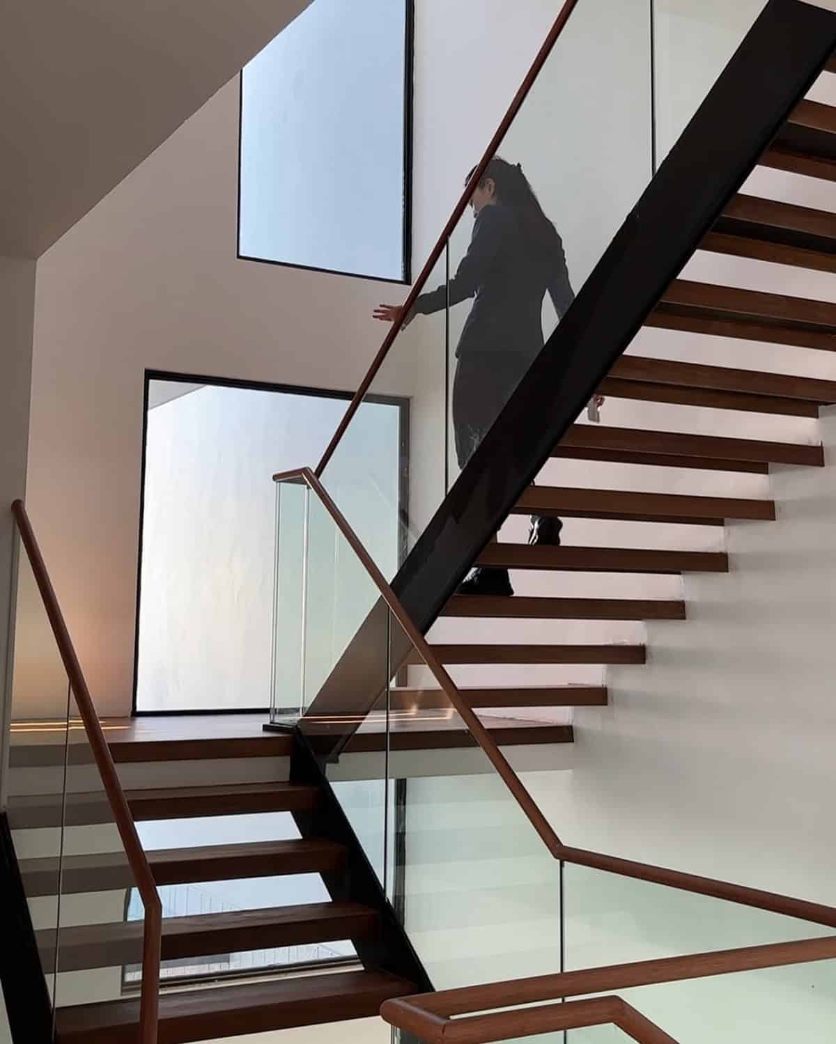 Sleek Architecture