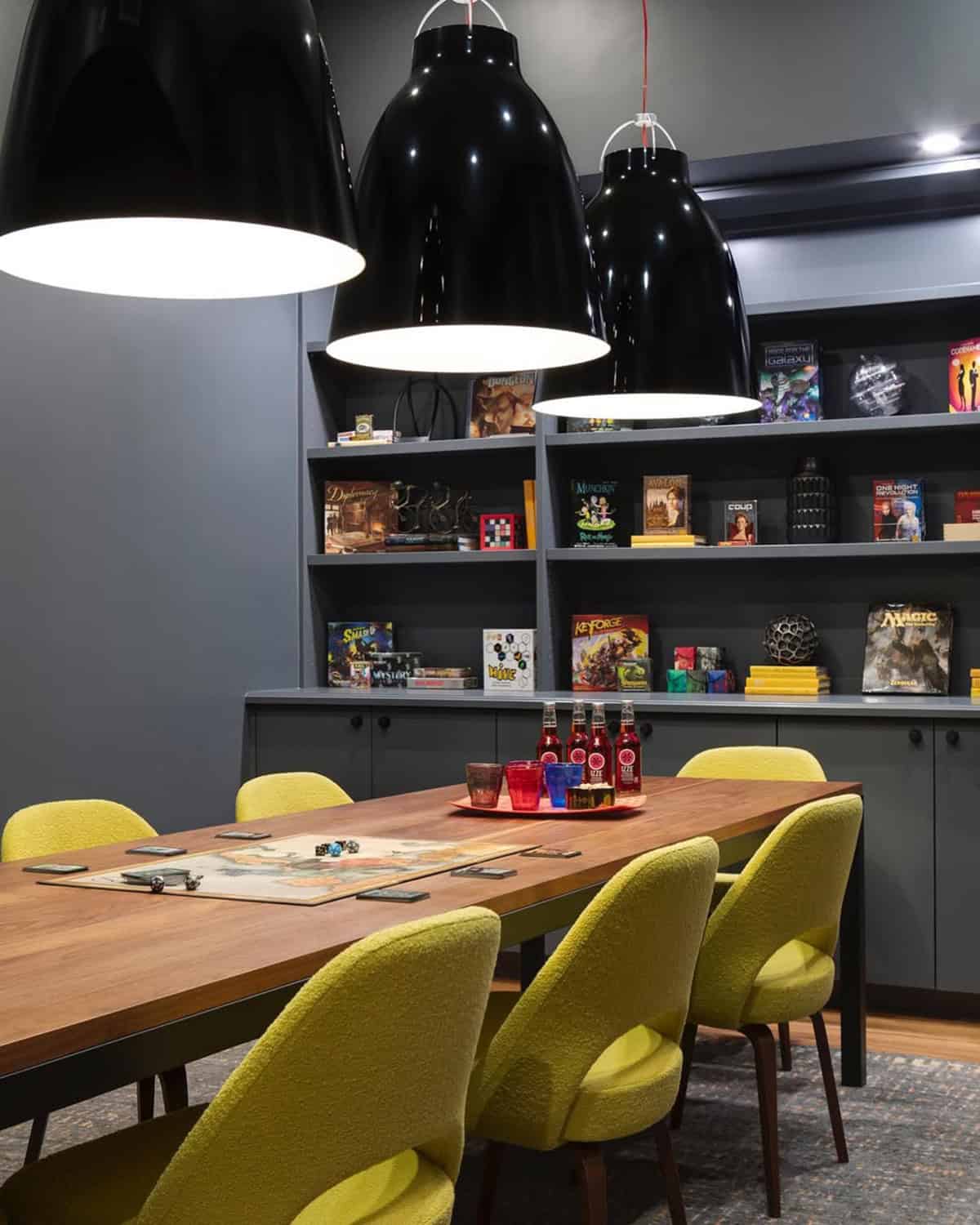 Table Focal Point