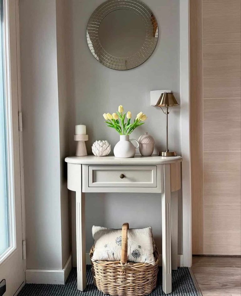 50 Console Table Decor Ideas for Every Season and Style