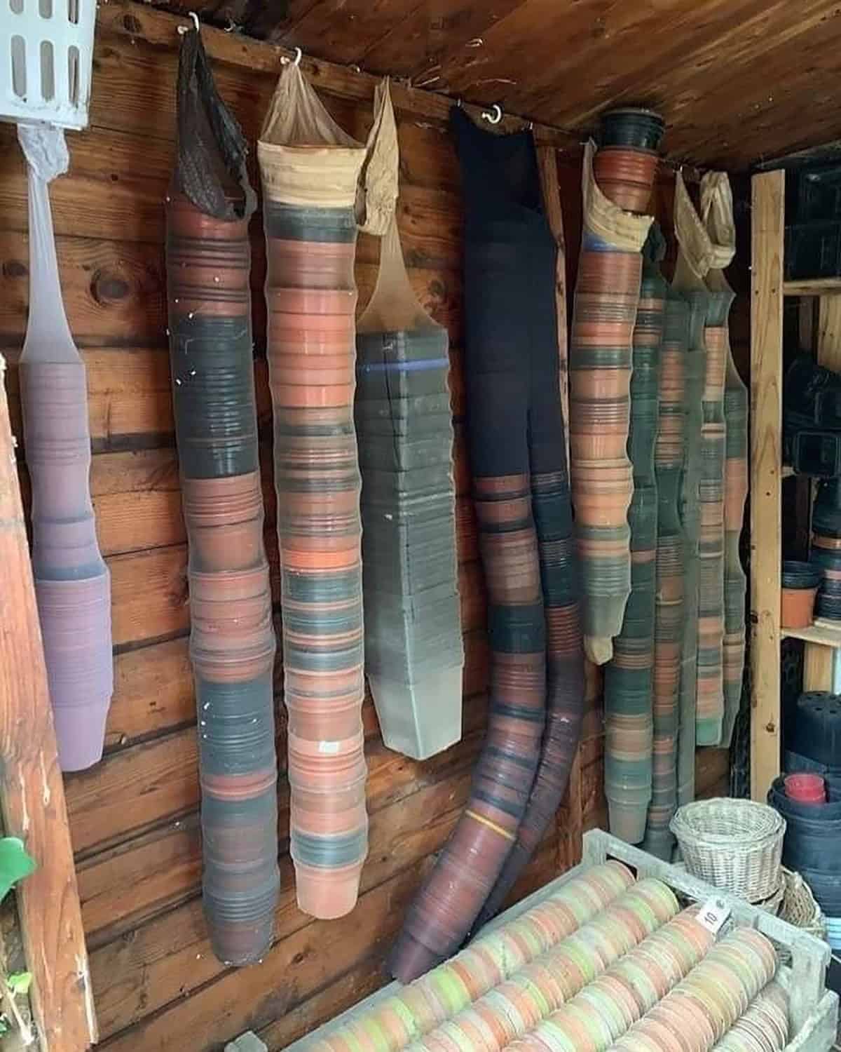 Use Pantyhose to Store Round Objects