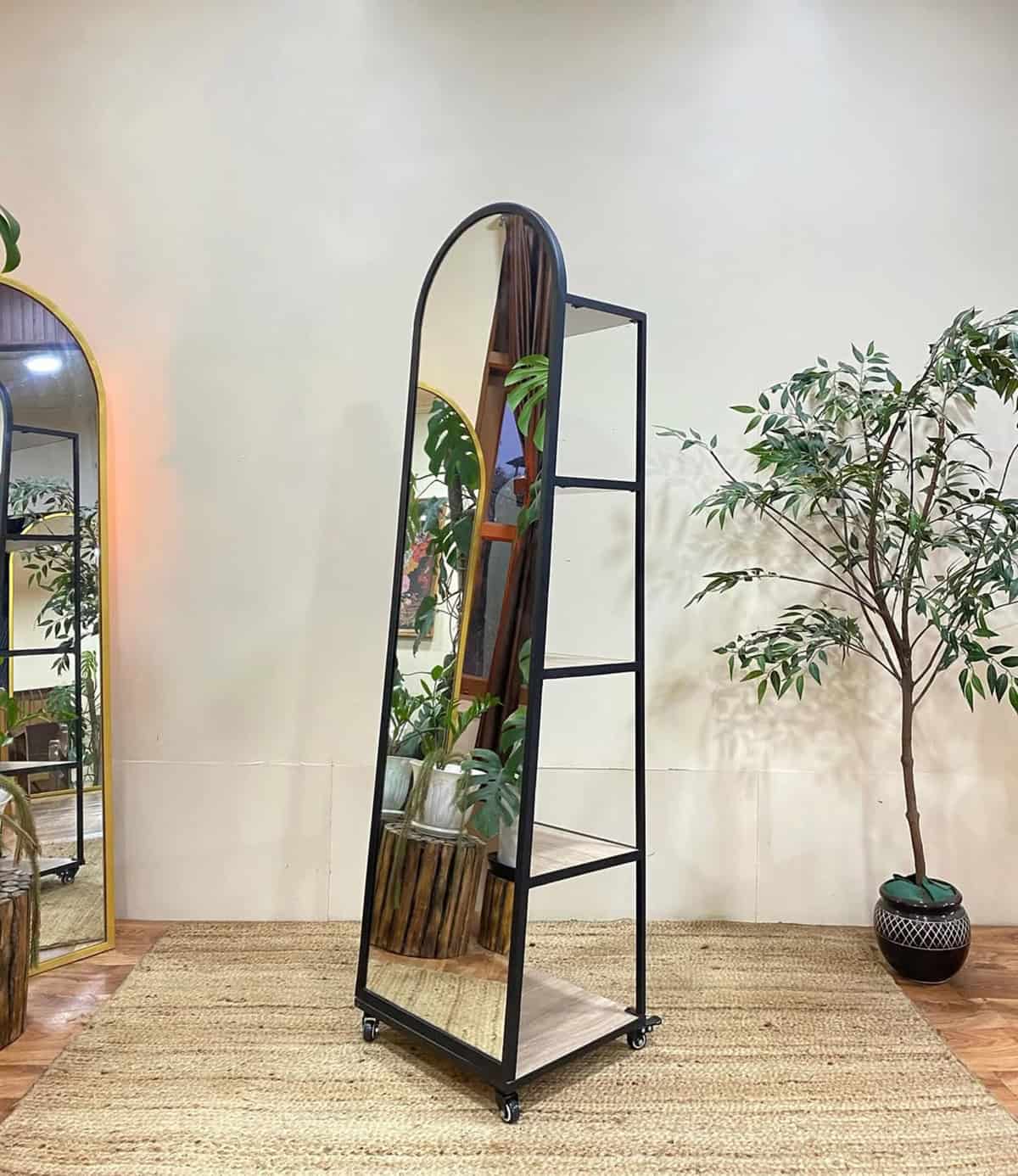 Use a Mirror with Storage