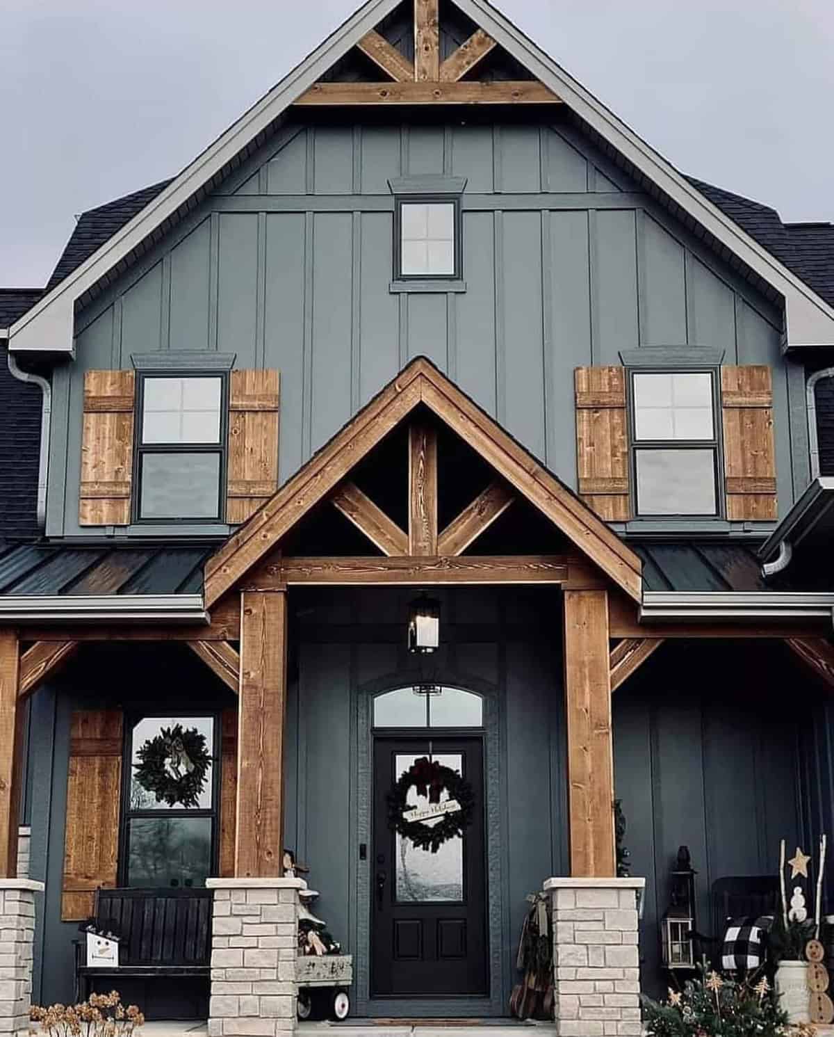 Accent with Subtle Contrast