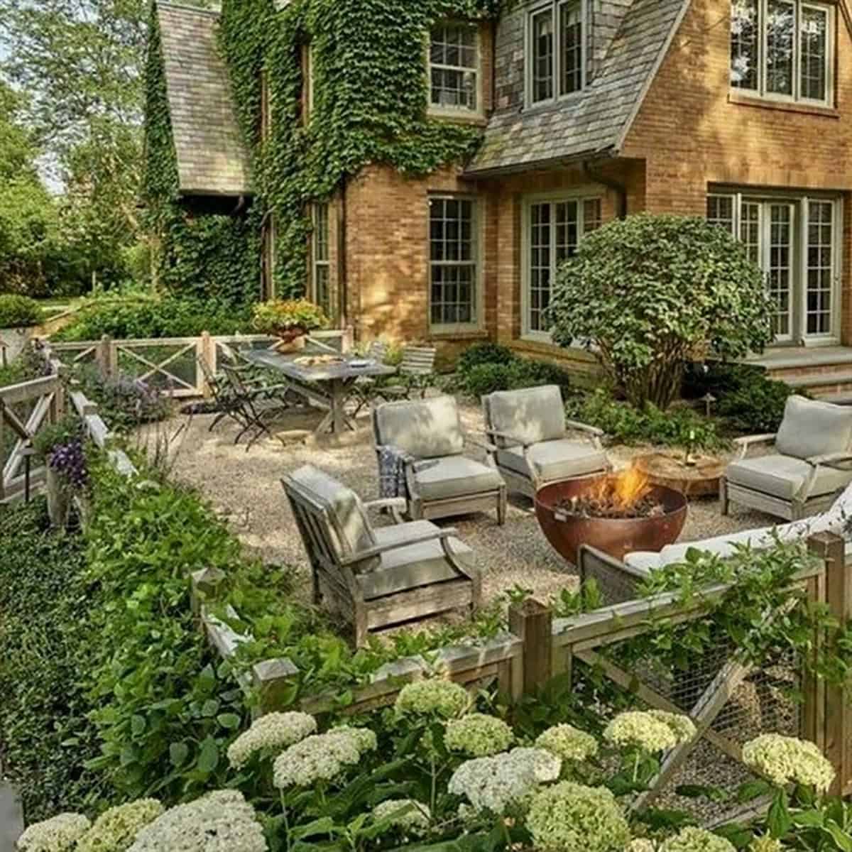 Allow Ivy or Climbing Vines