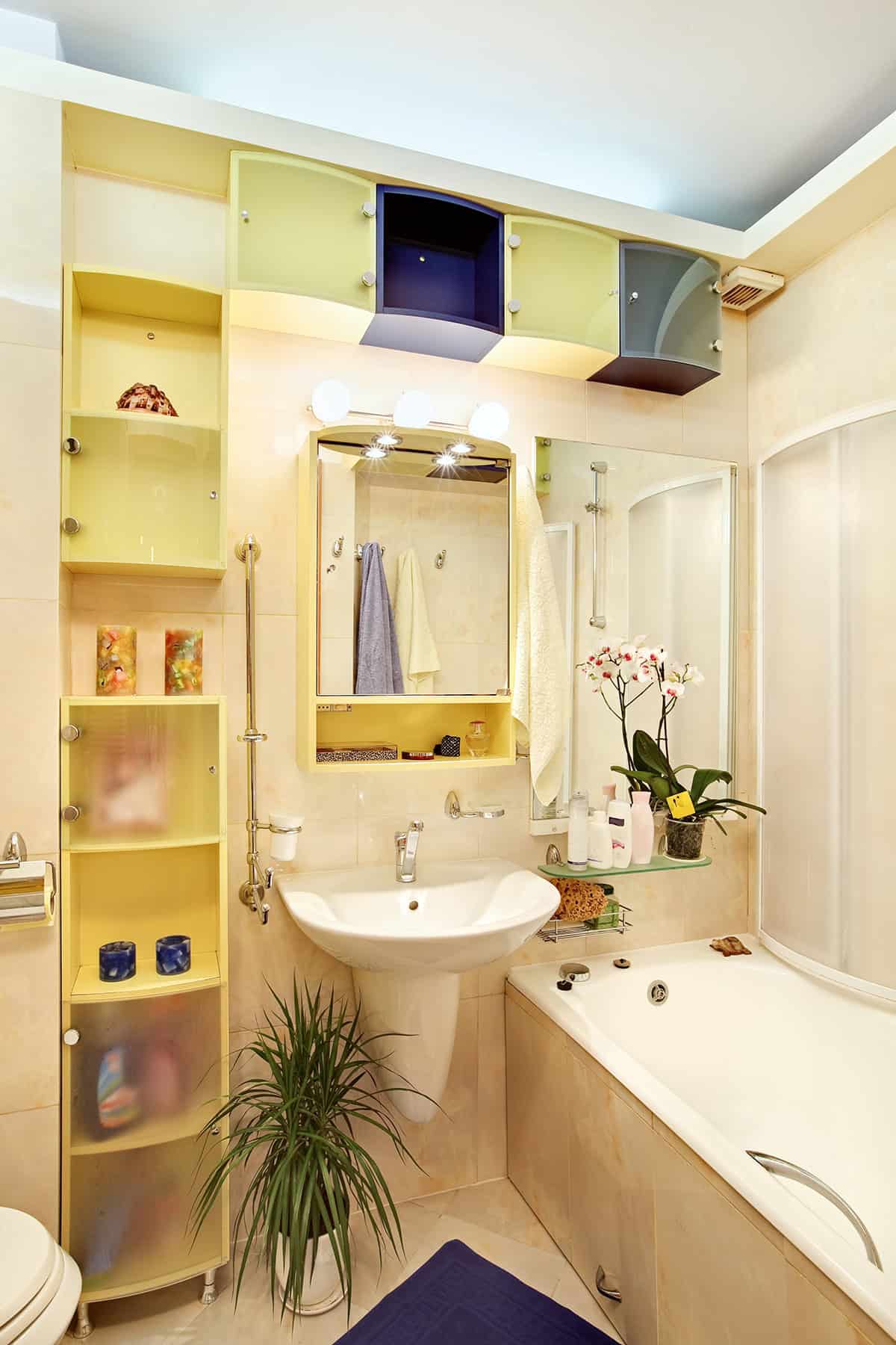 Bold Colors and Glossy Cabinets