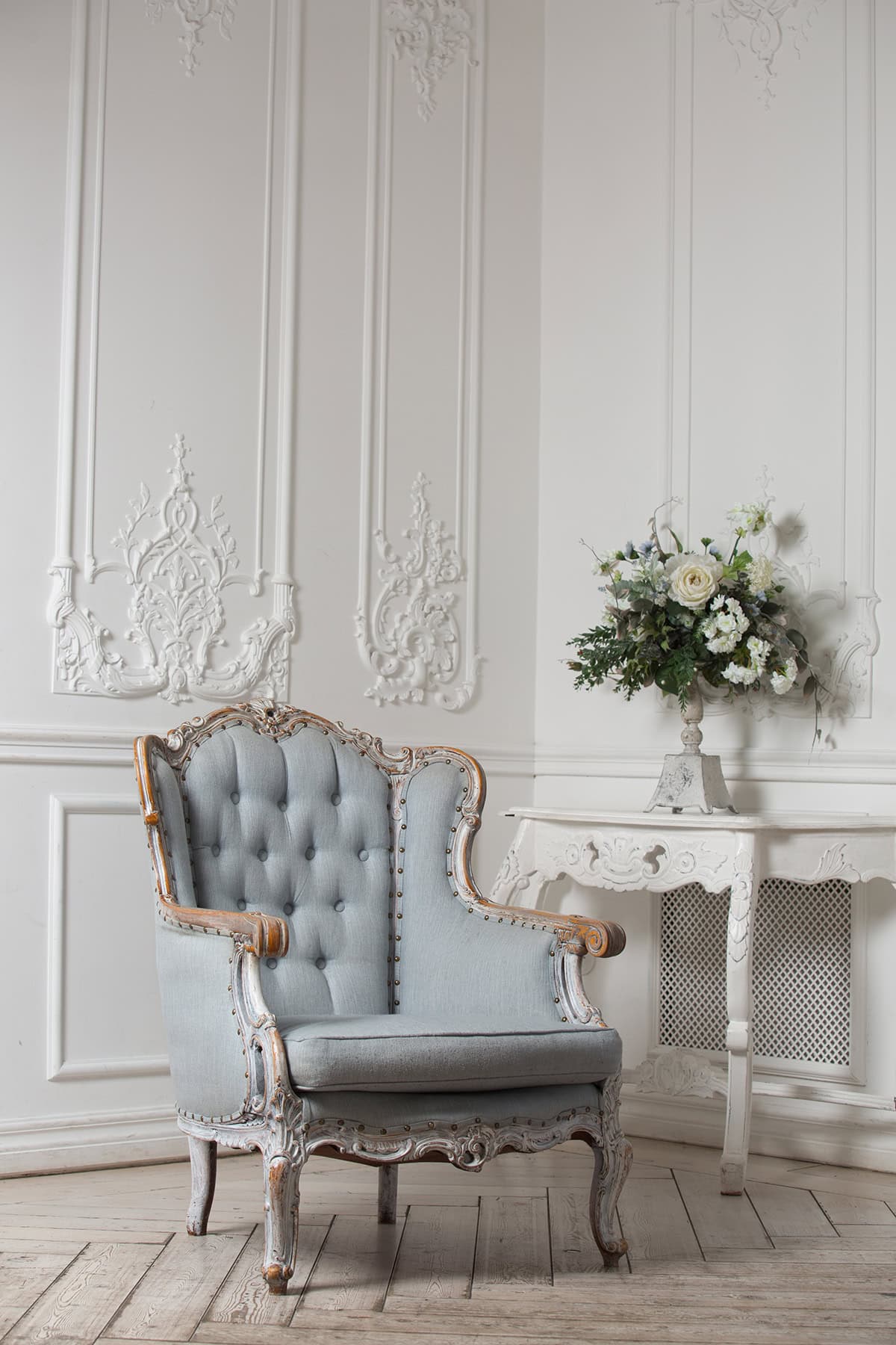 Classical Armchair Nook with Ornate Details