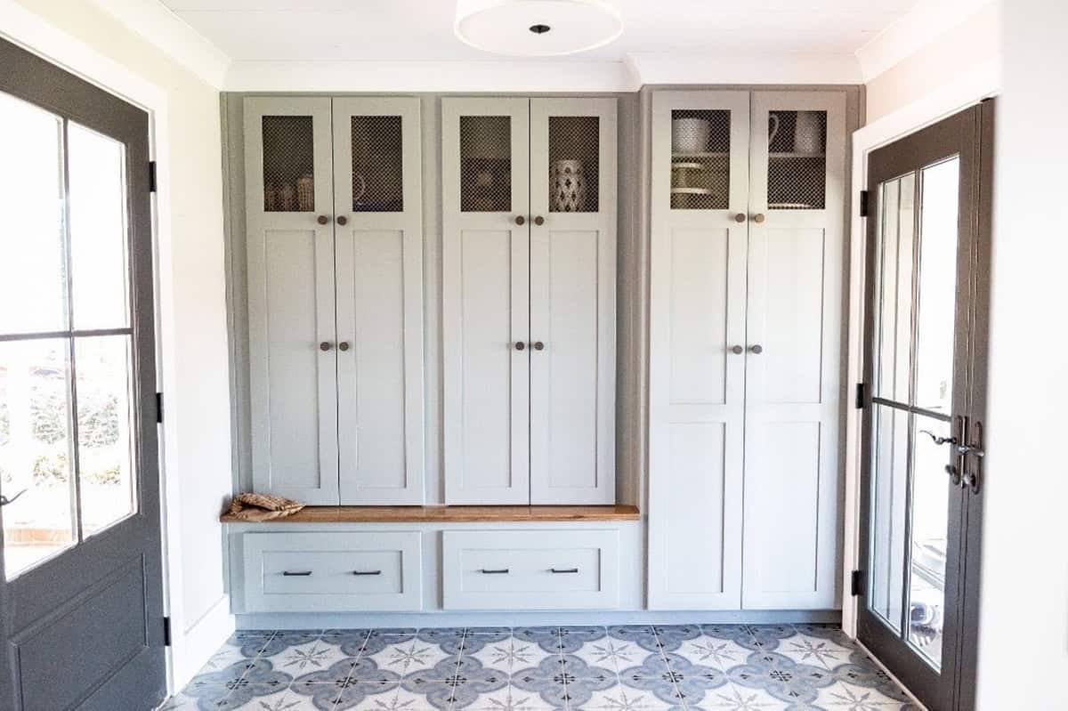 Closed Cabinetry