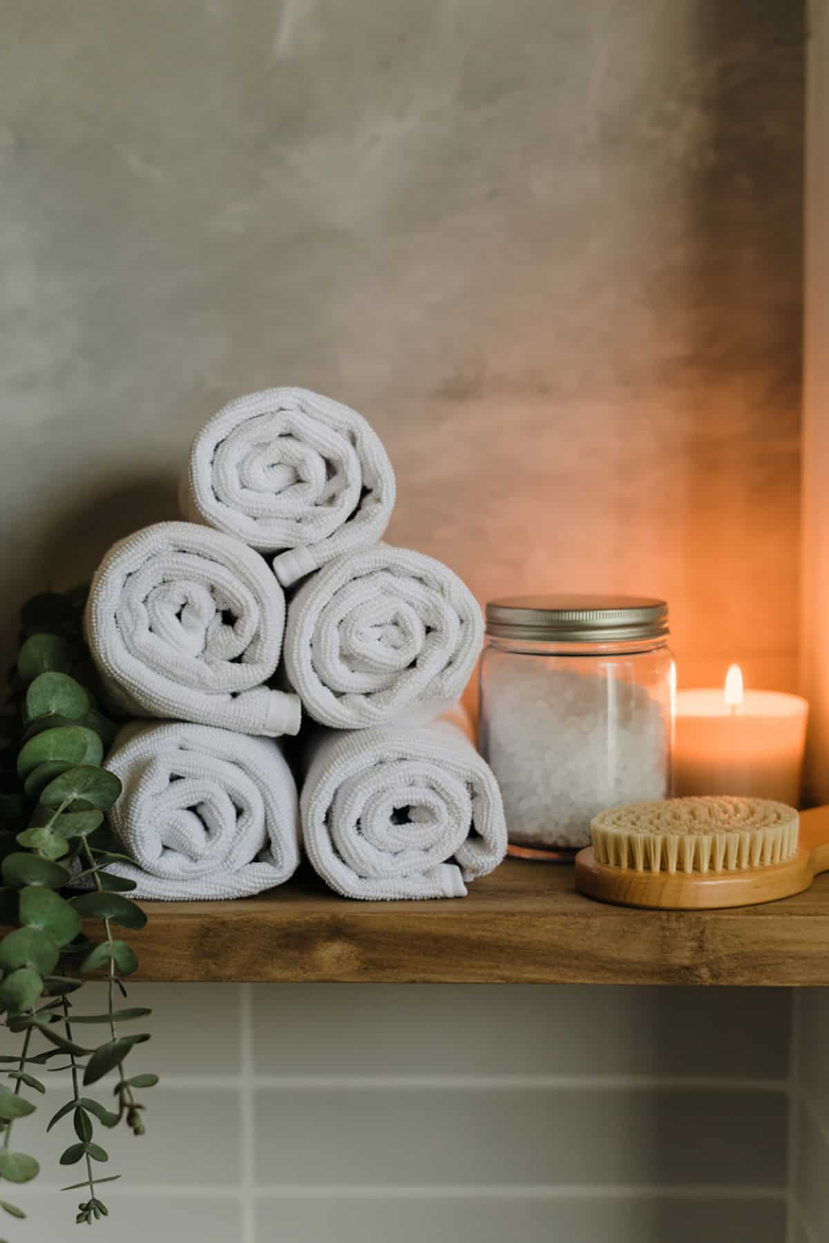 Spa Inspired Shelf with Rolled Towels