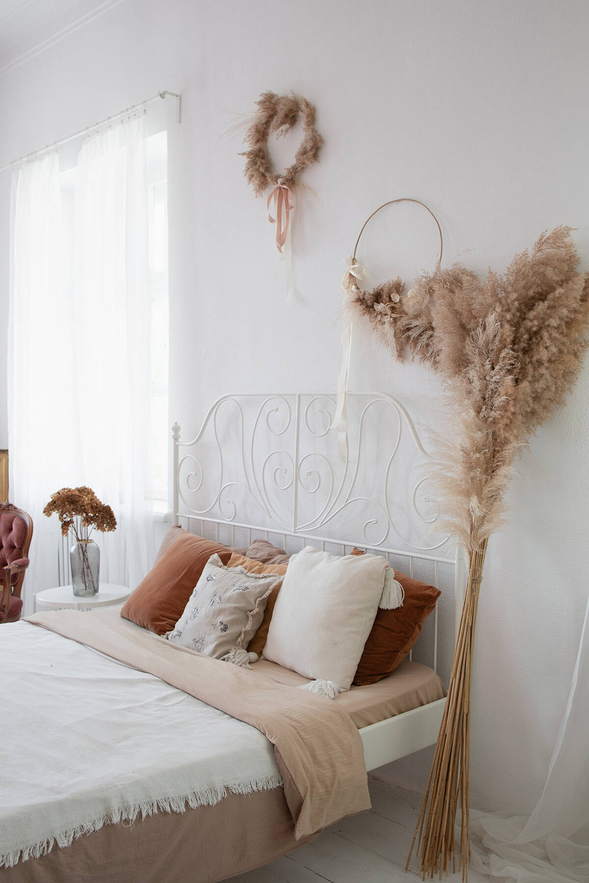 Cozy Calm With Textural Layers