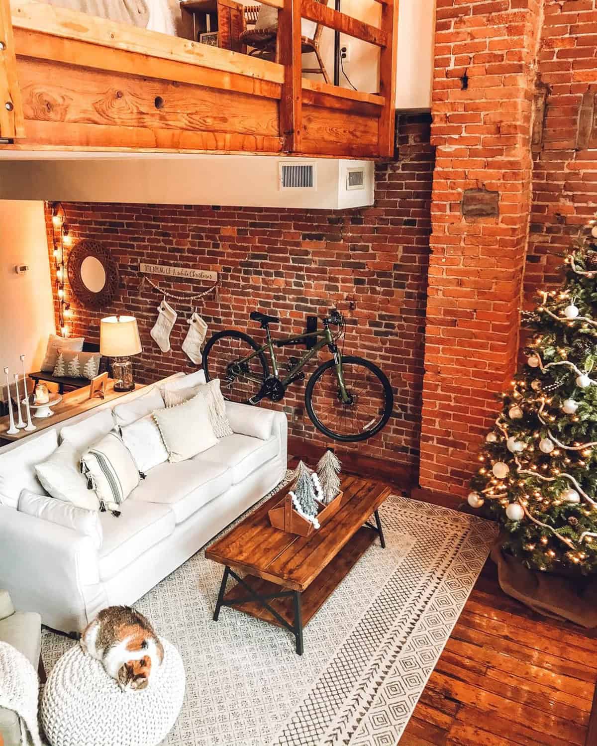 Decorate Your Walls with Cherished Belongings