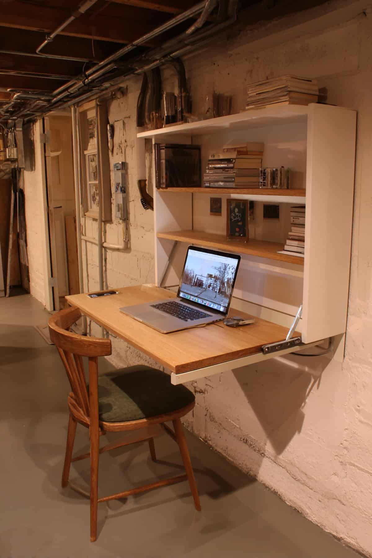 Foldable Wall Mounted Desk