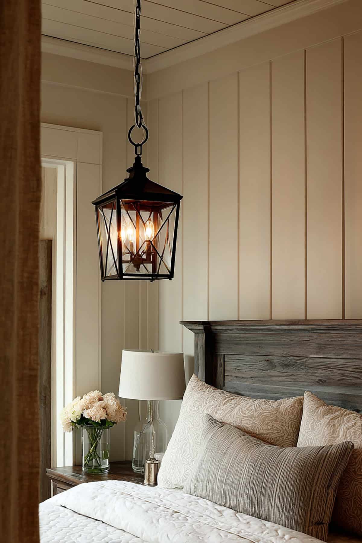 Hanging Lantern Light Fixture