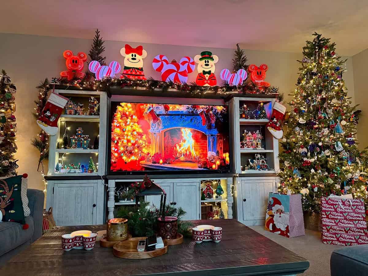 Seasonal Décor