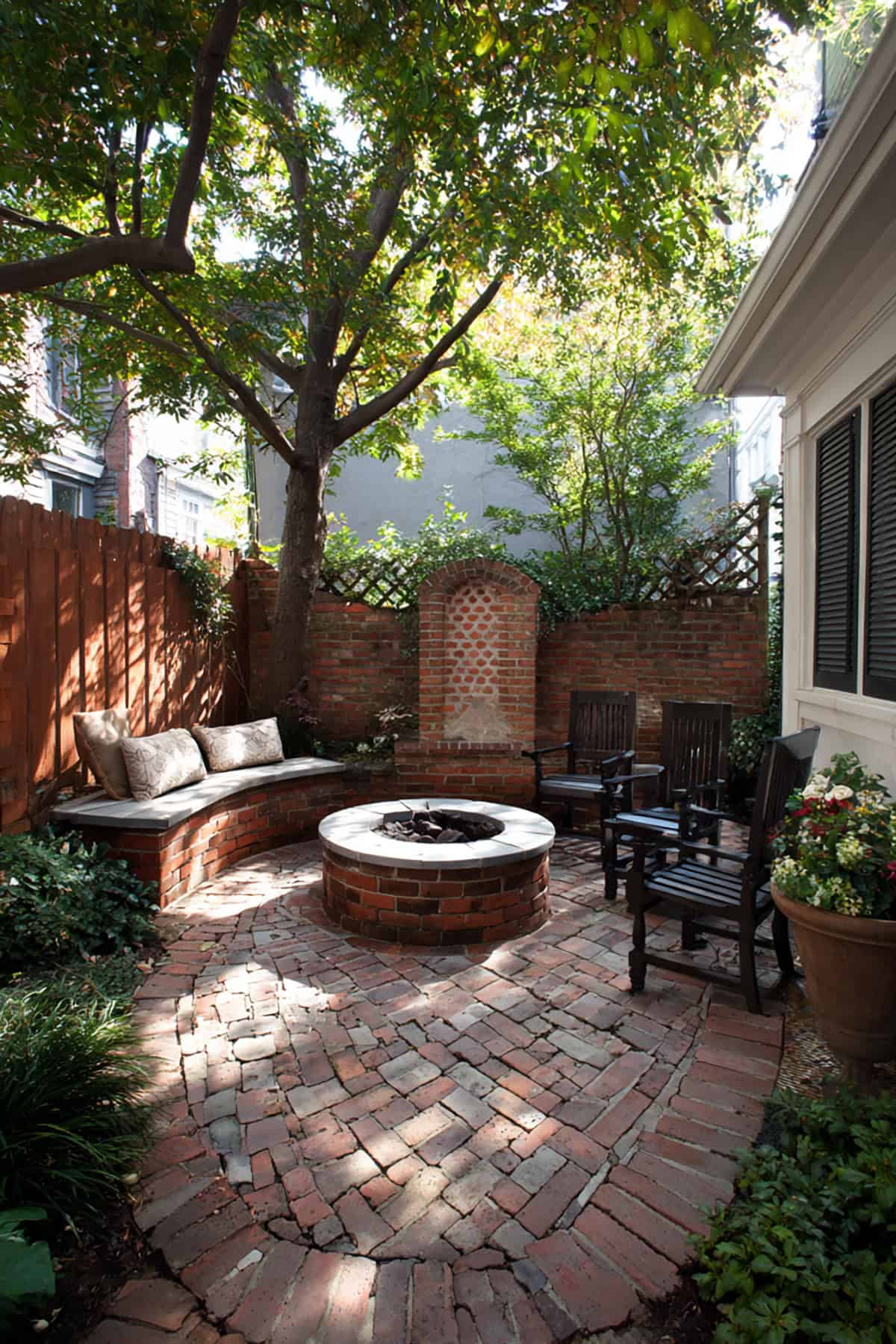 Small Space Design That Feels Bigger