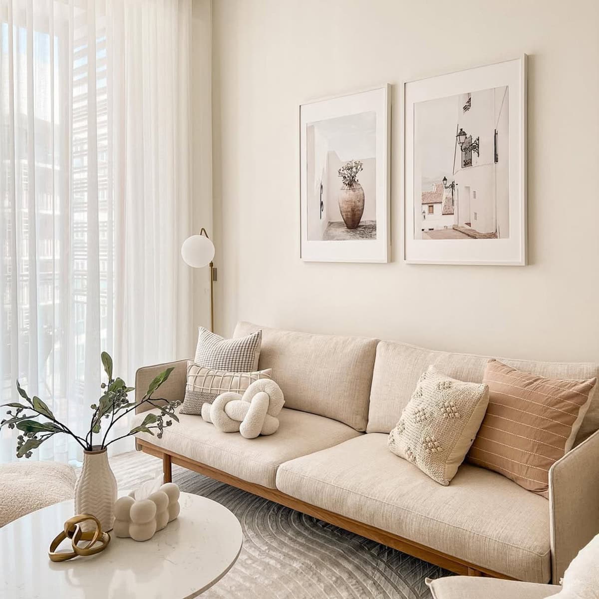 Stick to Bright or Neutral Color Palettes