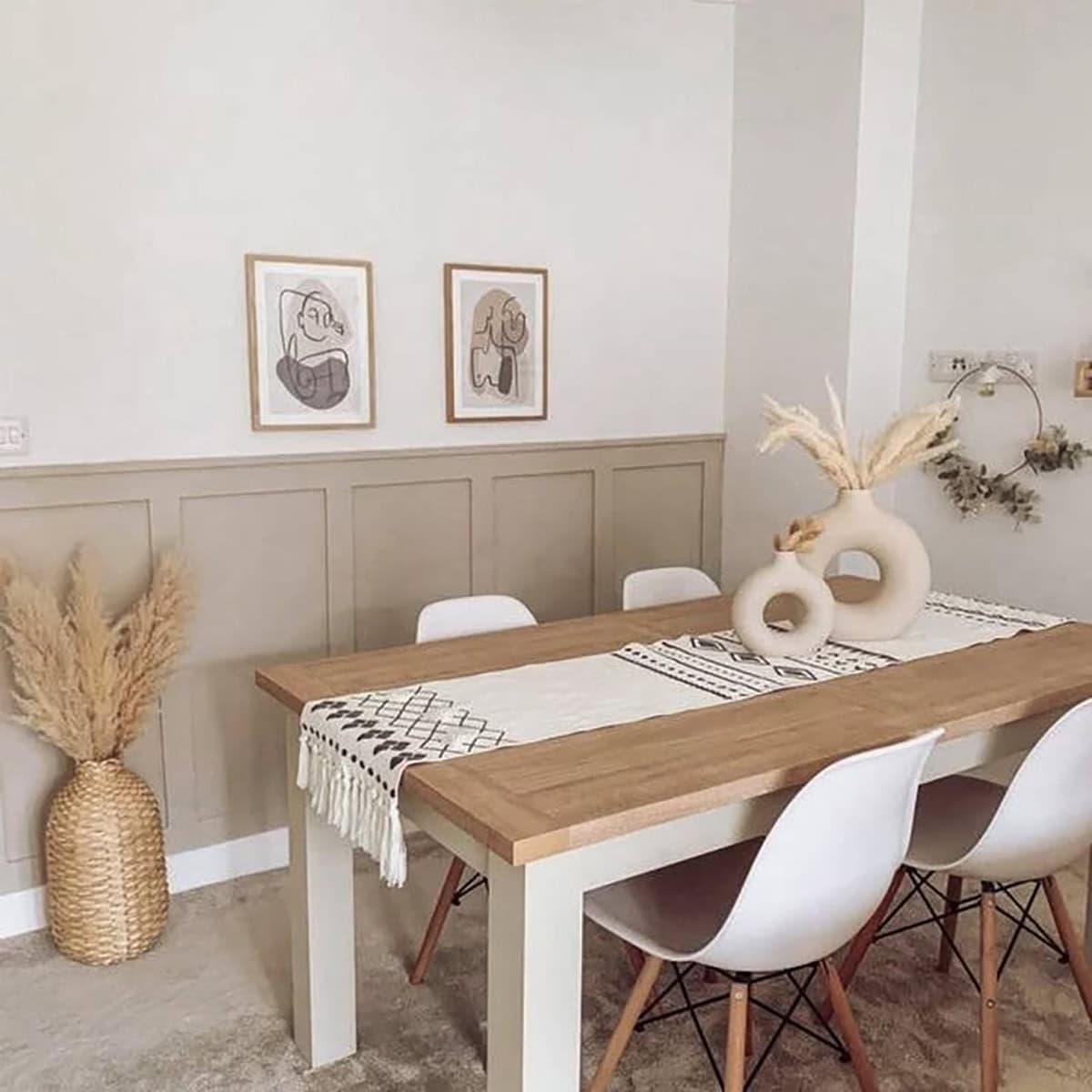 Table Runners Instead of Full Tablecloths