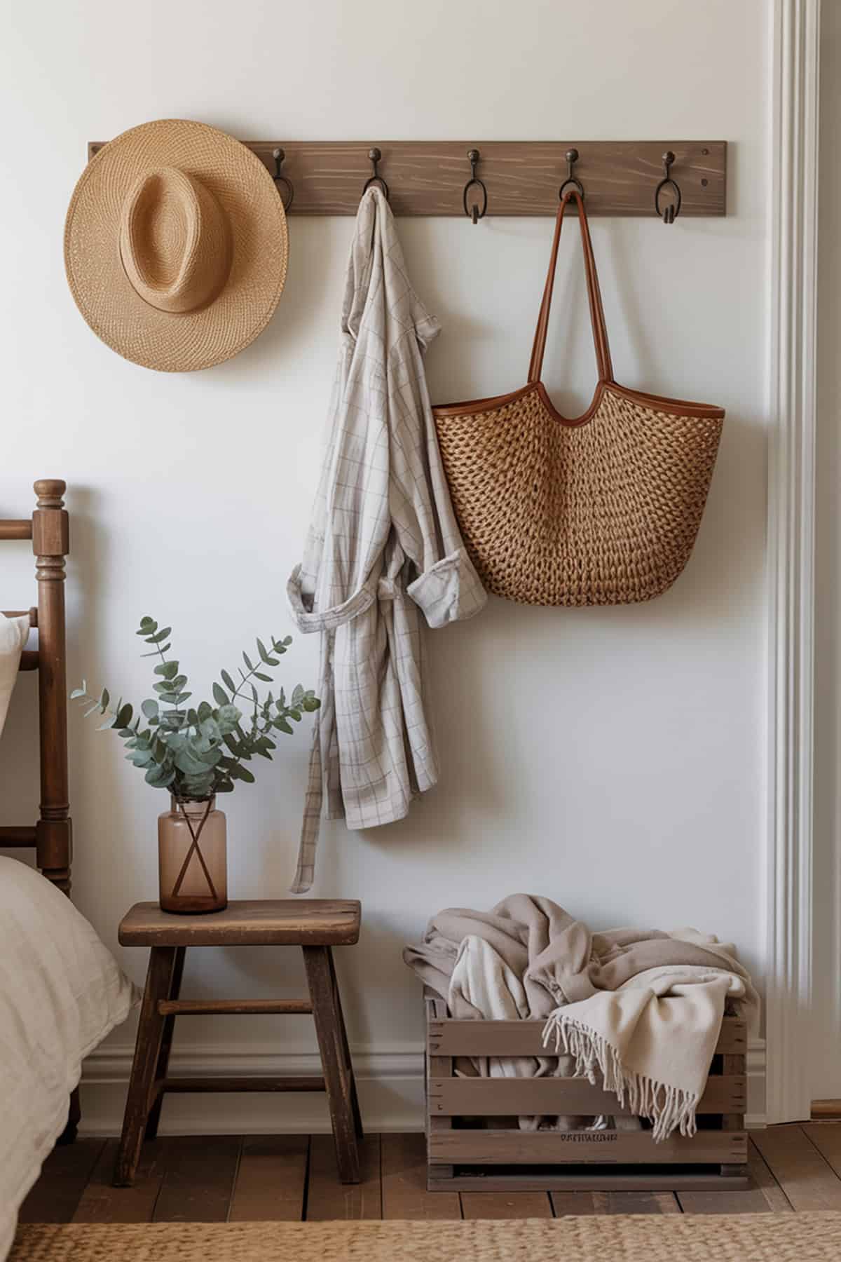 Wall Mounted Peg Rail with Farmhouse Accessories