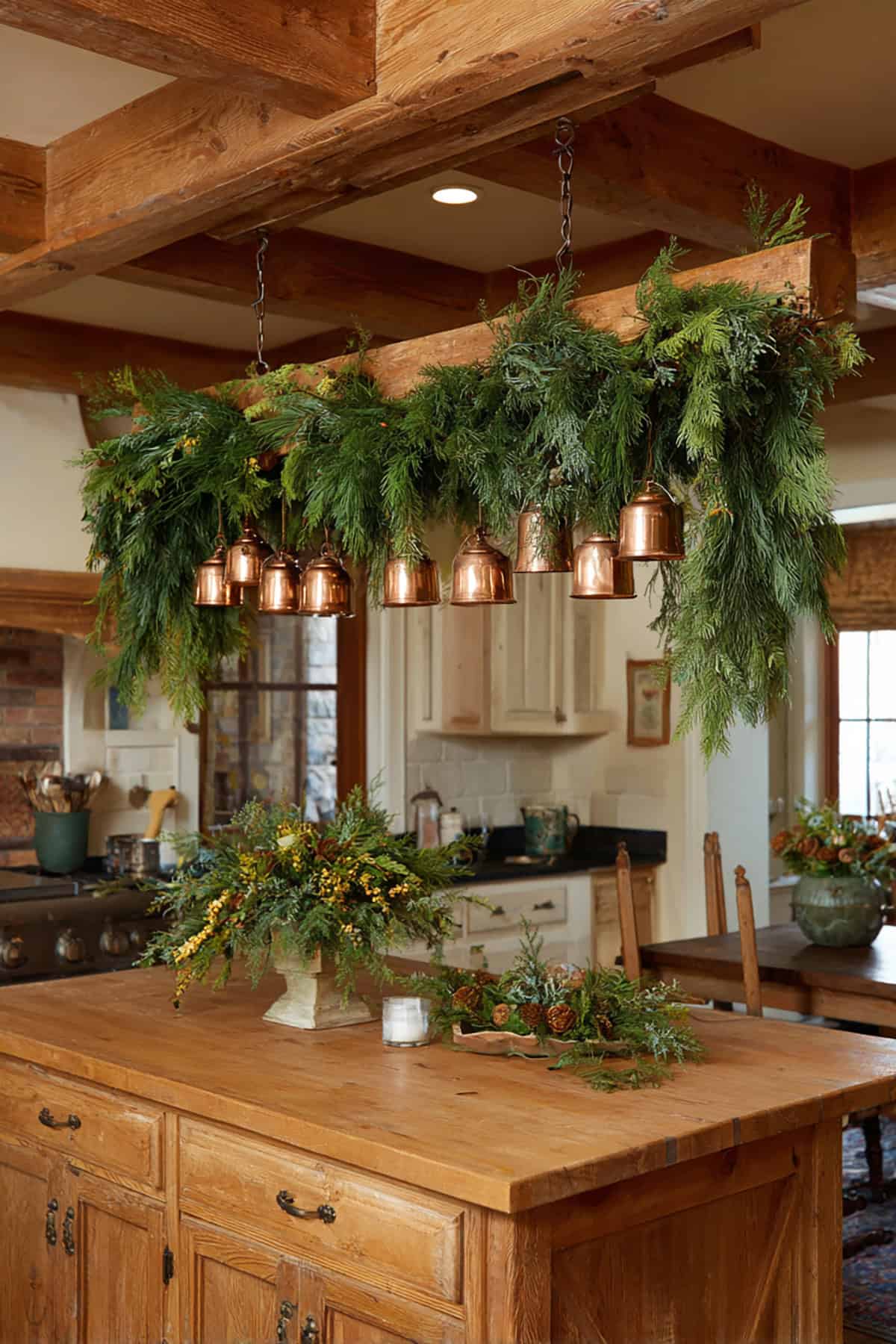 Hanging Garland with Bells