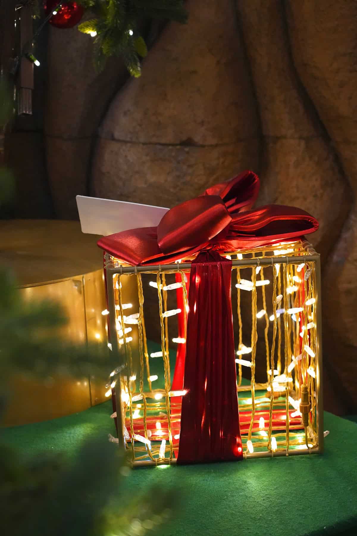 Light Box Present with Velvet Bow