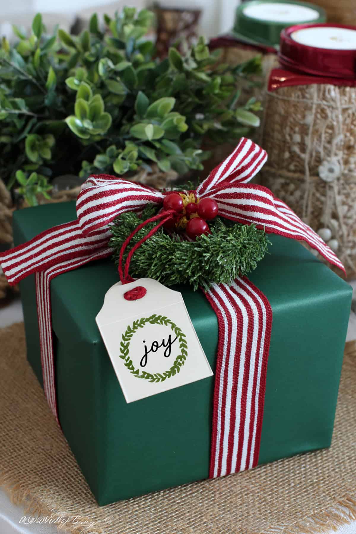 Mini Wreath Topper on Evergreen Box