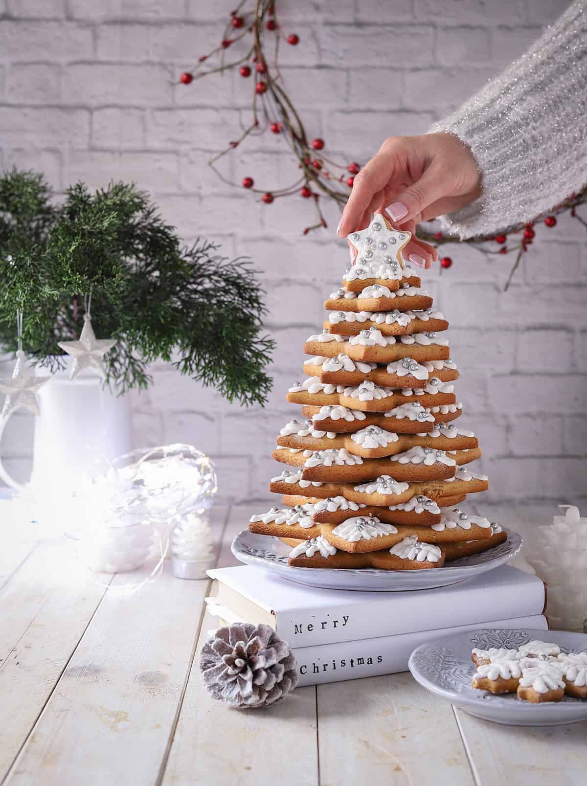 Gingerbread Cookie Tree