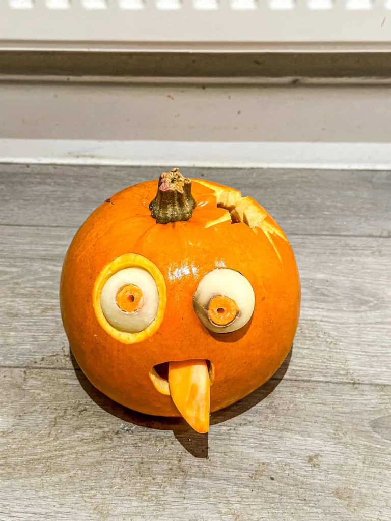 41 Easy Pumpkin Carving Ideas