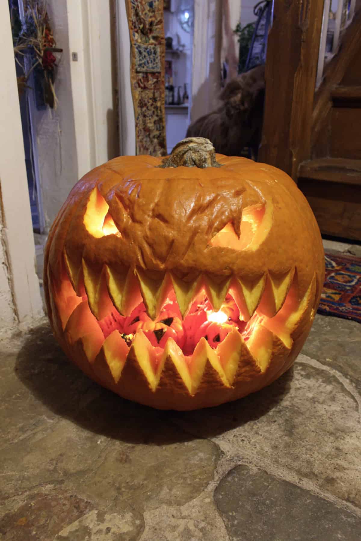 Jagged Tooth Monster Face