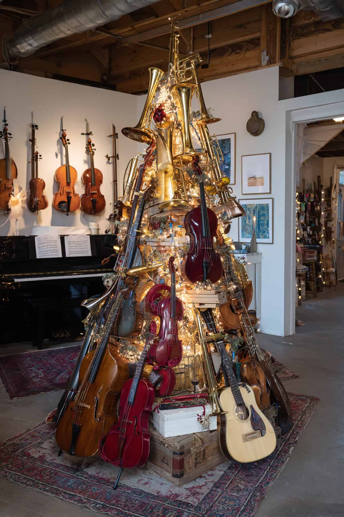 Orchestra in Holiday Form
