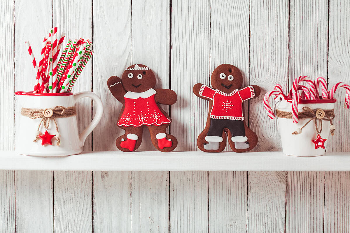 Cheerful Gingerbread Shelf Styling